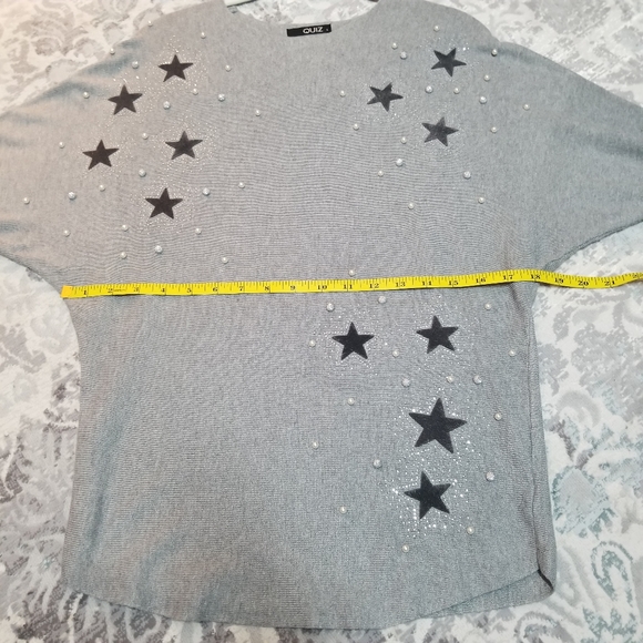 Gray Star Sweater - Picture 9 of 11